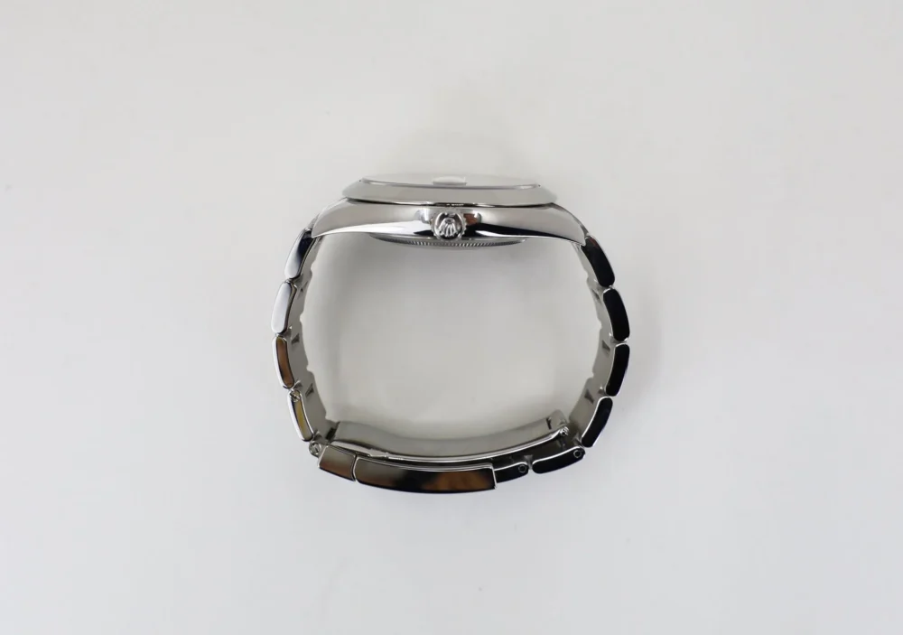 Shop Secondary Image