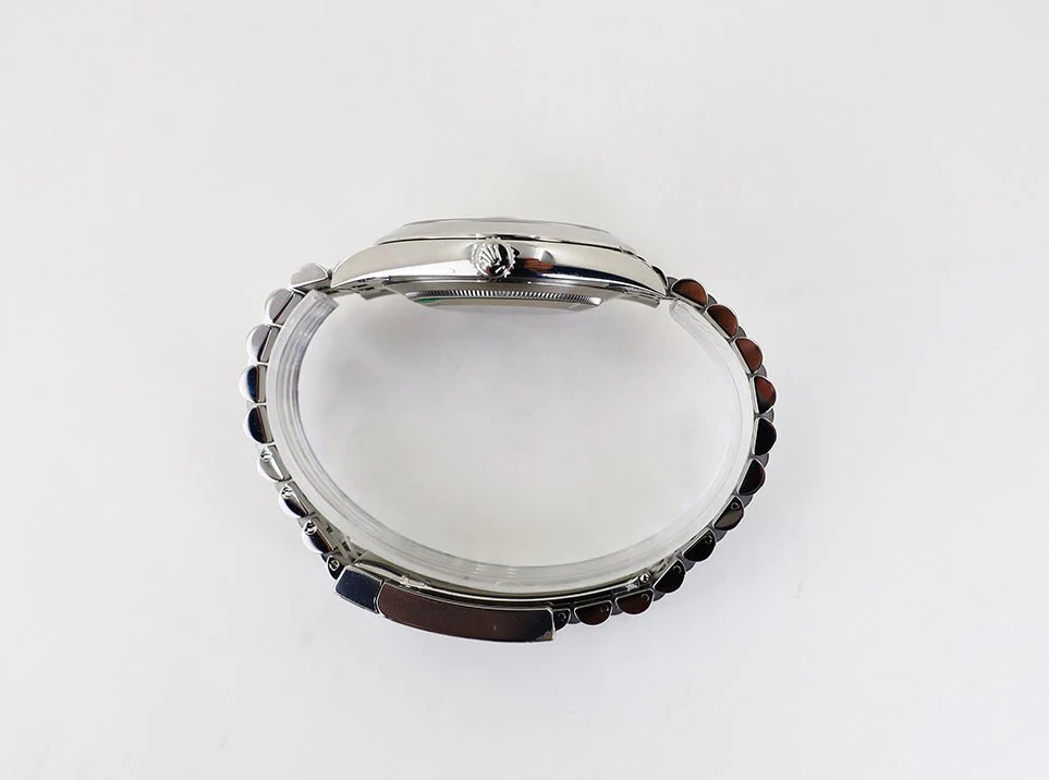 Shop Secondary Image